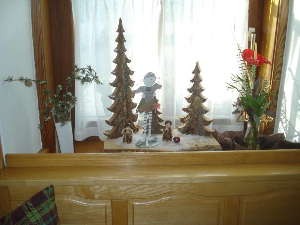 Pension & Ferienwohnung Dullnig Ґмюнд-ін-Кернтен Номер фото