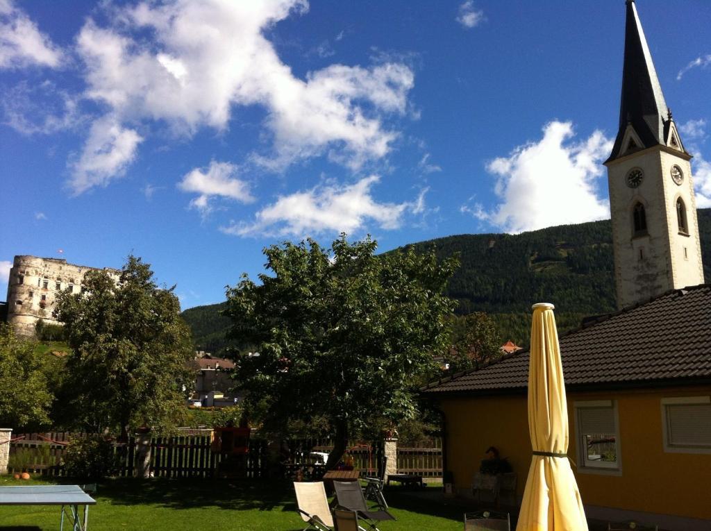 Pension & Ferienwohnung Dullnig Ґмюнд-ін-Кернтен Екстер'єр фото