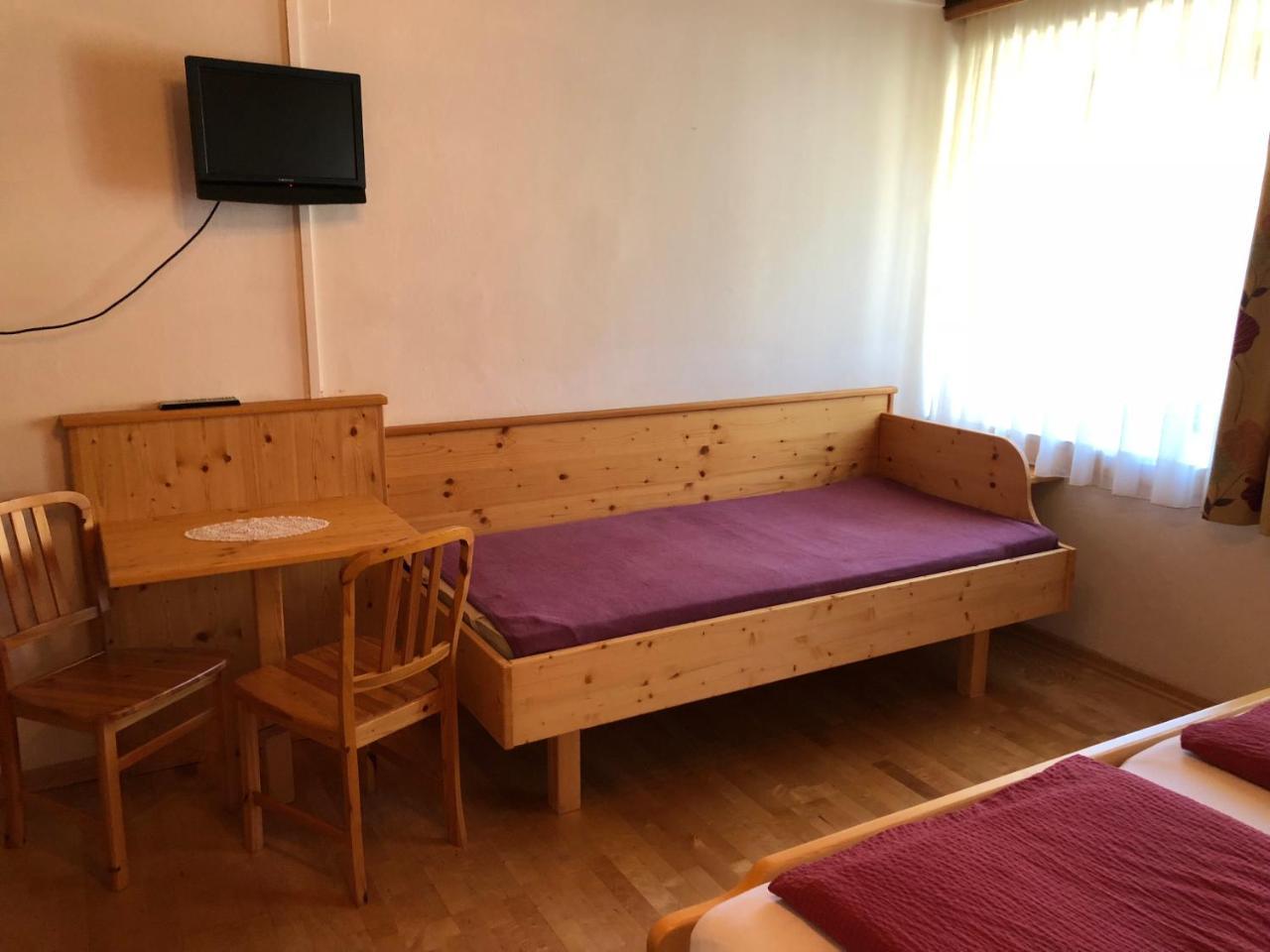 Pension & Ferienwohnung Dullnig Ґмюнд-ін-Кернтен Екстер'єр фото