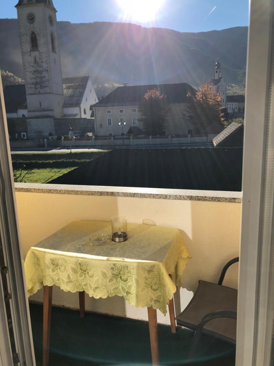 Pension & Ferienwohnung Dullnig Ґмюнд-ін-Кернтен Екстер'єр фото